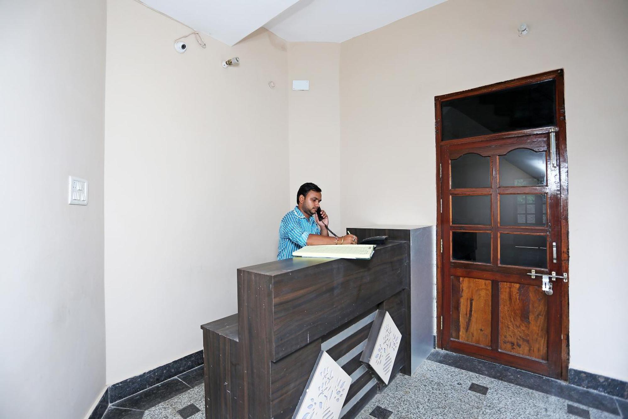 Rāmnagar Collection O Sahani Guest House מראה חיצוני תמונה